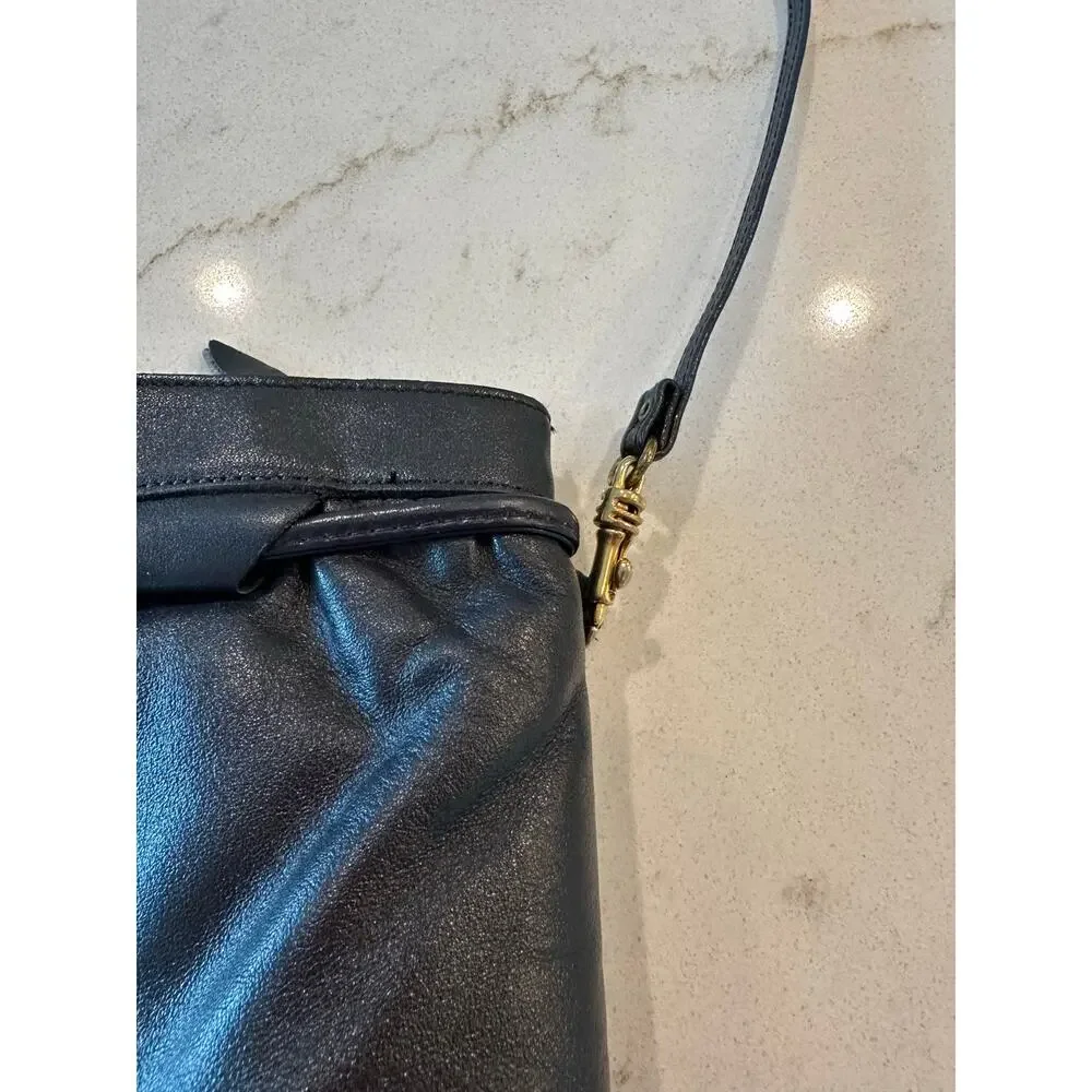 Vintage Etienne Aigner Navy Leather Mini Shoulder Bag 90’s Y2K Minimalist Purse